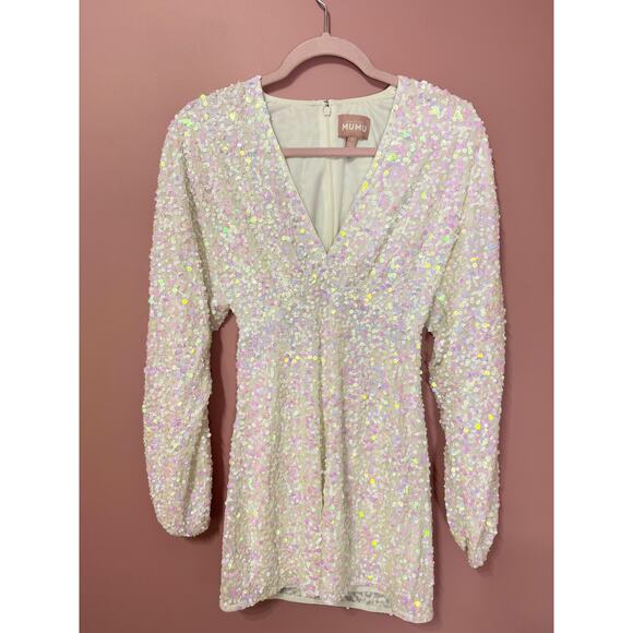 NEW Show Me Your Mumu Kidman Long-Sleeve Sequin Mini Dress in White Size Small - Picture 2 of 8
